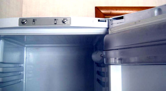 Перевесить двери холодильника в Талдоме | Вызов мастера по холодильникам на дом